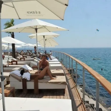 Zdenka - 100 M From The * Οπατία